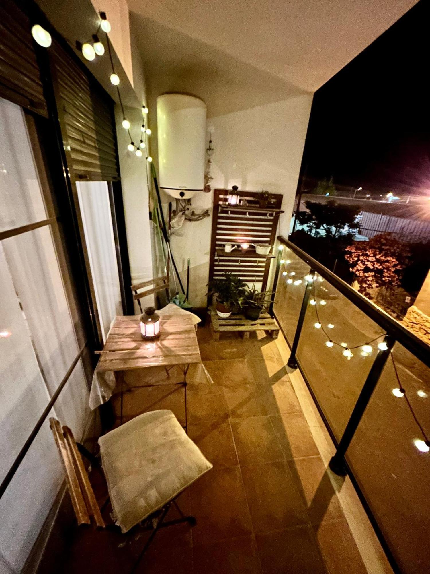 Lo Gambussi Deltebre Apartment Exterior photo